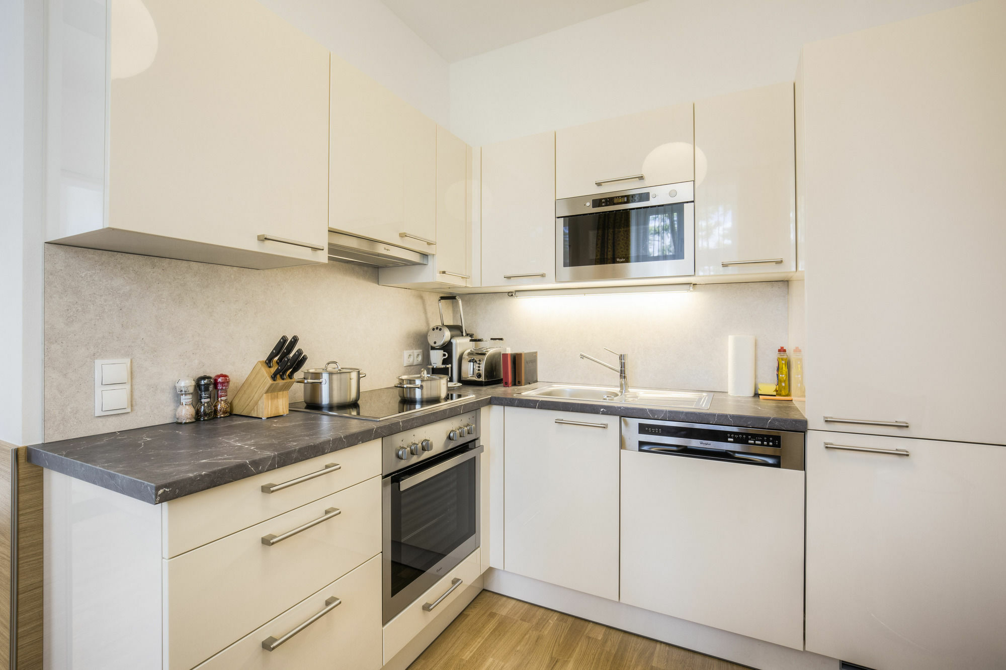 Vienna Grand Apartments City Eksteriør bilde